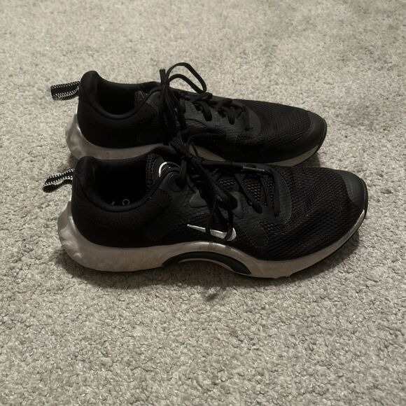 Nike Renew In-Season TR‎ 11 Women's Running Shoes size 7 - Picture 1 of 8